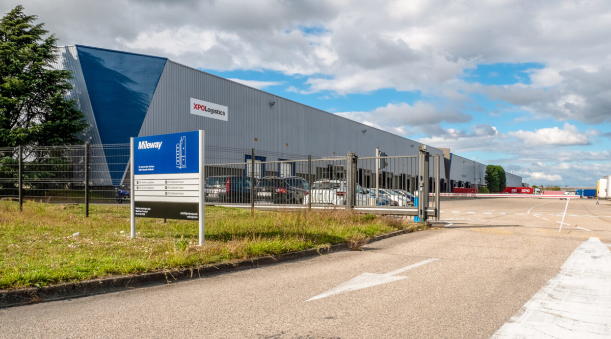 Warehouse  Saint-Quentin-Fallavier 12 020 sqm