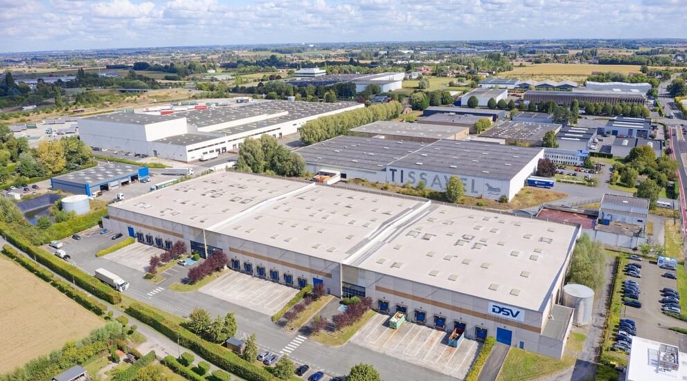 Entrepôt Neuville-en-Ferrain 4 315 m²