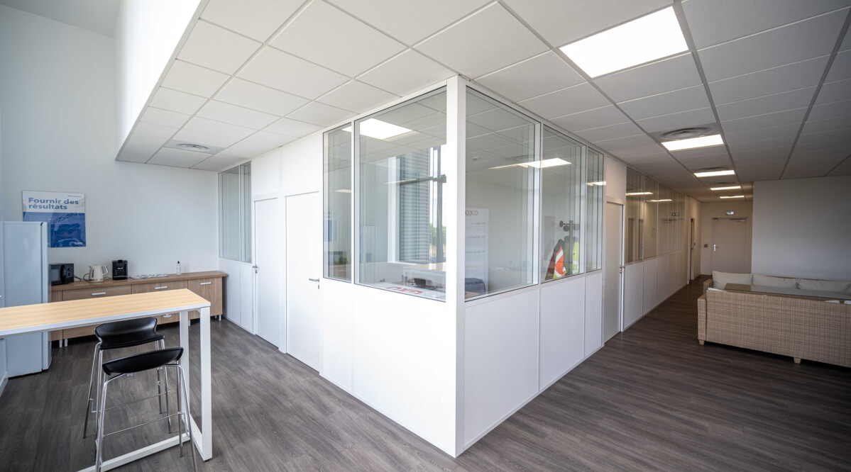 Entrepôt Saint-Léger-de-Linières 21 044 m²