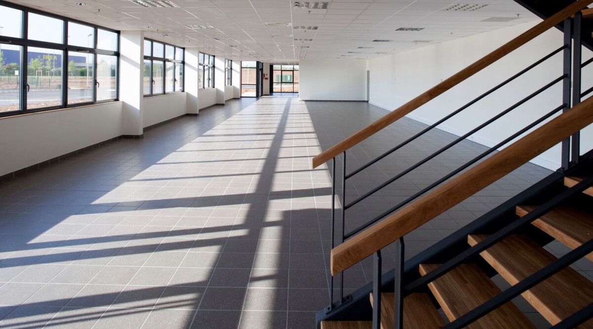 Warehouse  Saint-Quentin-Fallavier 24 526 sqm