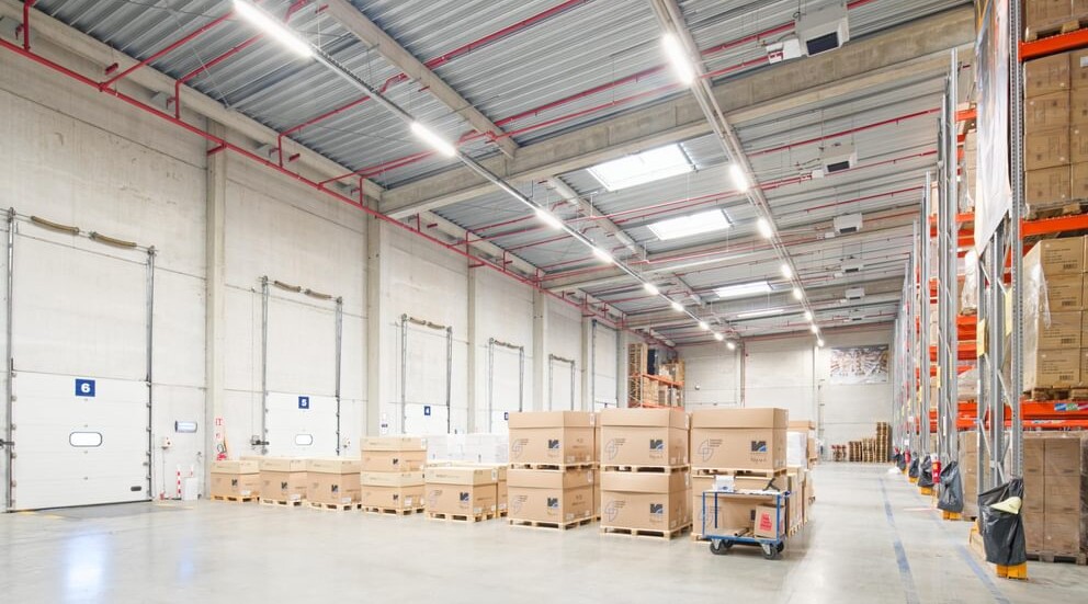 Entrepôt Neuville-en-Ferrain 4 315 m²