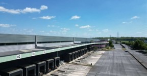 Entrepôt Vert-Saint-Denis 37 806 m²