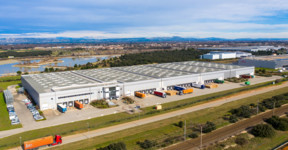 Entrepôt Saint-Martin-De-Crau 30 669 m²