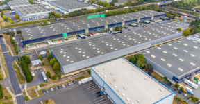 Entrepôt Combs-la-Ville 1 325 m²