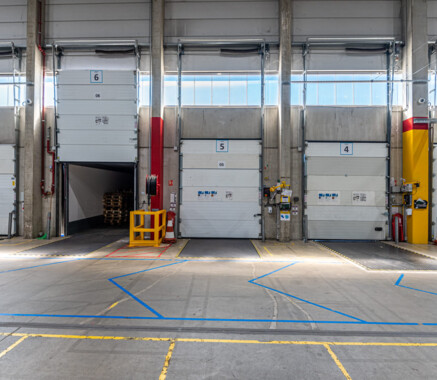 Entrepôt Combs-la-Ville 1 325 m²